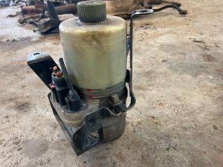 bontott VW POLO IV Kormányszervó Motor (Hidraulikus)