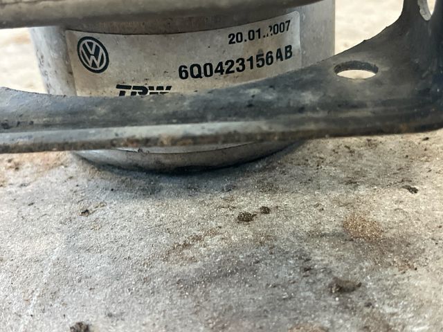 bontott VW POLO IV Kormányszervó Motor (Hidraulikus)