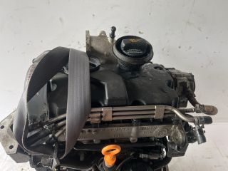bontott VW POLO IV Motor (Fűzött blokk hengerfejjel)
