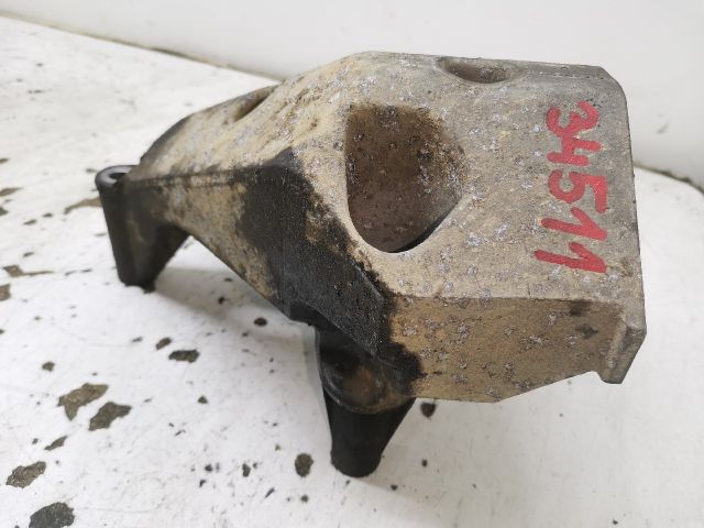 bontott VW POLO IV Motor Tartó Bak (Fém)