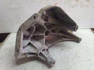 bontott VW POLO IV Motor Tartó Bak (Fém)