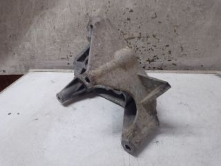 bontott VW POLO IV Motor Tartó Bak (Fém)