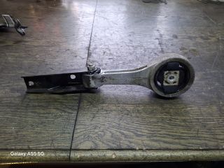 bontott VW POLO IV Motor Tartó Bak (Fém)