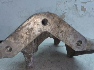 bontott VW POLO IV Motor Tartó Bak (Fém)