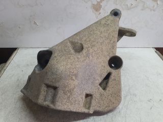 bontott VW POLO IV Motor Tartó Bak (Fém)