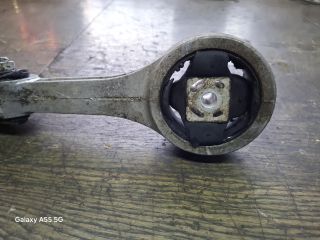 bontott VW POLO IV Motor Tartó Bak (Fém)