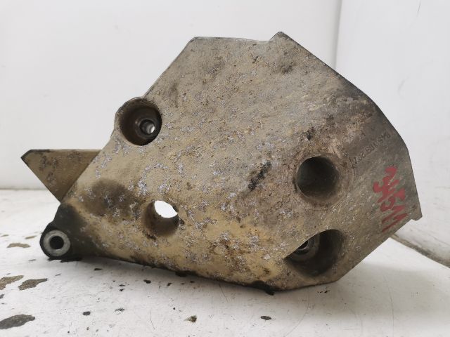 bontott VW POLO IV Motor Tartó Bak (Fém)