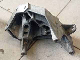 bontott VW POLO IV Motor Tartó Bak (Pozíciófüggetlen)