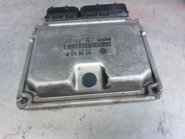 bontott VW POLO IV Motorvezérlő