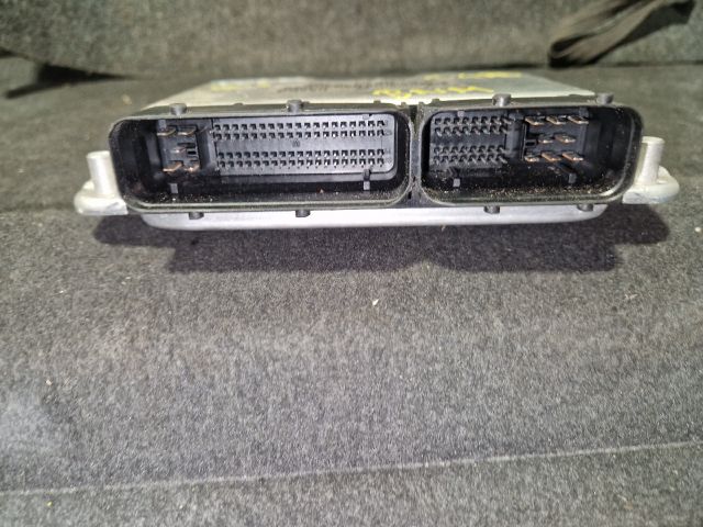 bontott VW POLO IV Motorvezérlő