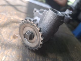 bontott VW POLO IV Olajszivattyú