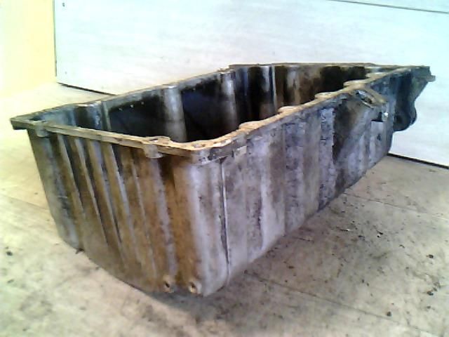 bontott VW POLO IV Olajteknő