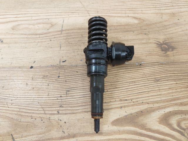 bontott VW POLO IV Porlasztó (1 db)