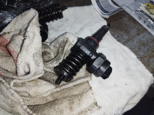 bontott VW POLO IV Porlasztó (1 db)