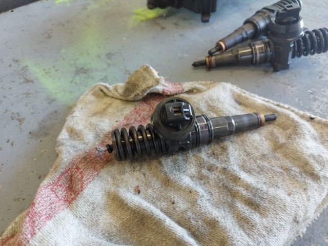 bontott VW POLO IV Porlasztó (1 db)