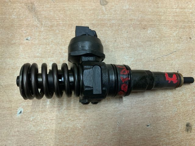 bontott VW POLO IV Porlasztó (1 db)