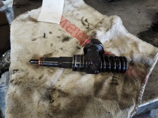 bontott VW POLO IV Porlasztó (1 db)