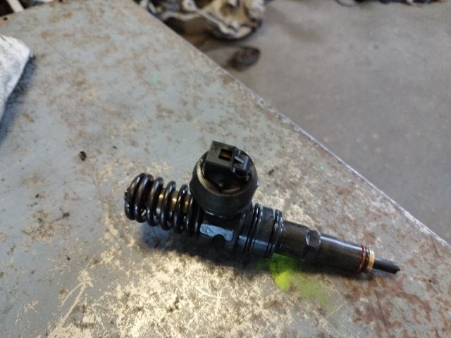 bontott VW POLO IV Porlasztó (1 db)