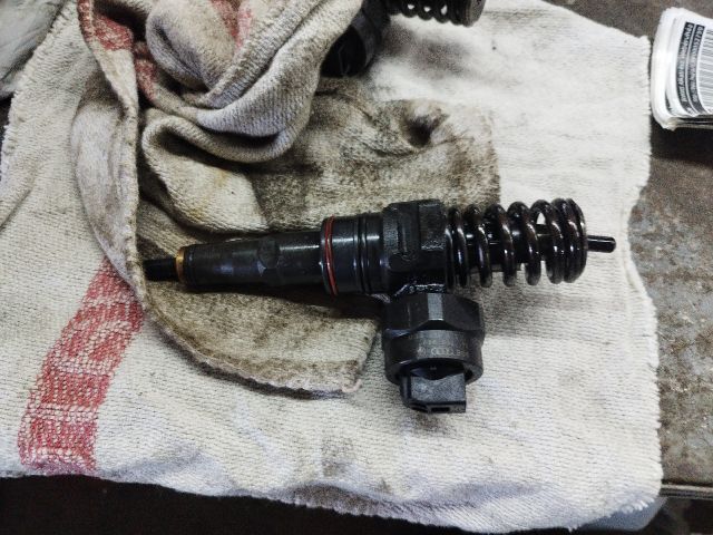 bontott VW POLO IV Porlasztó (1 db)