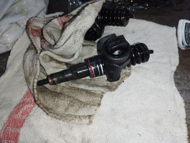 bontott VW POLO IV Porlasztó (1 db)