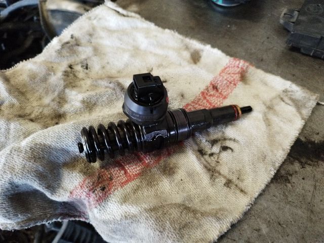 bontott VW POLO IV Porlasztó (1 db)