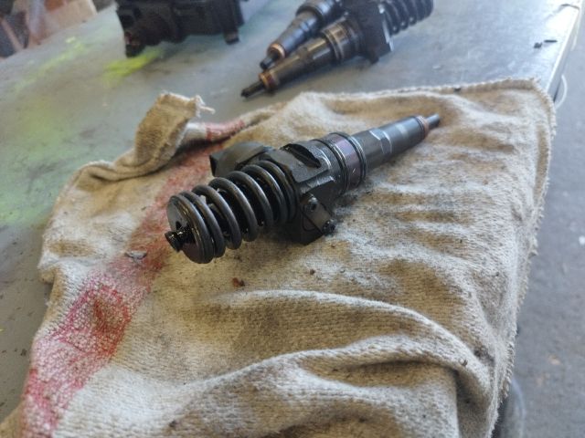 bontott VW POLO IV Porlasztó (1 db)