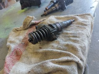 bontott VW POLO IV Porlasztó (1 db)