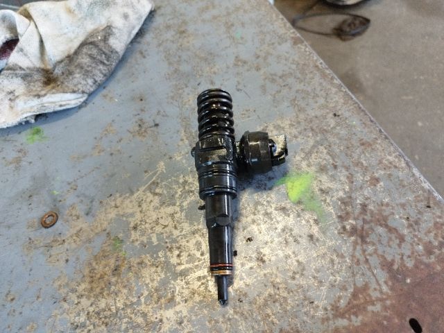 bontott VW POLO IV Porlasztó (1 db)