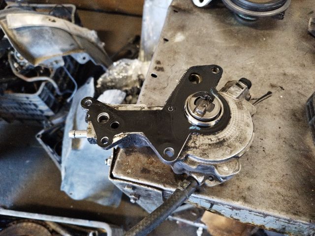 bontott VW POLO IV Vákumpumpa