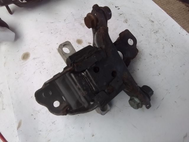 bontott VW POLO IV Váltó Tartó Bak (Pozíciófüggetlen)