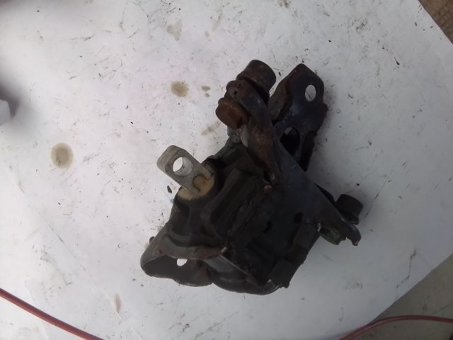 bontott VW POLO IV Váltó Tartó Bak (Pozíciófüggetlen)