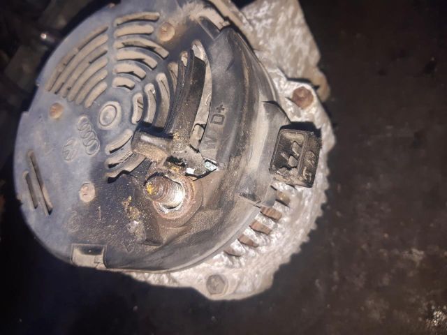 bontott VW POLO IV Generátor