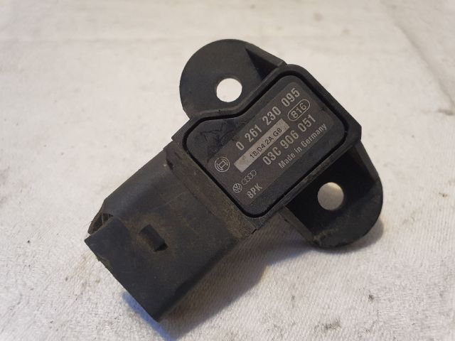 bontott VW POLO IV Szívócső Nyomásérzékelő