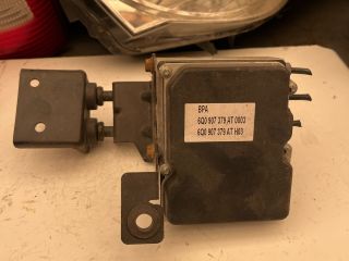 bontott VW POLO IV ABS Kocka