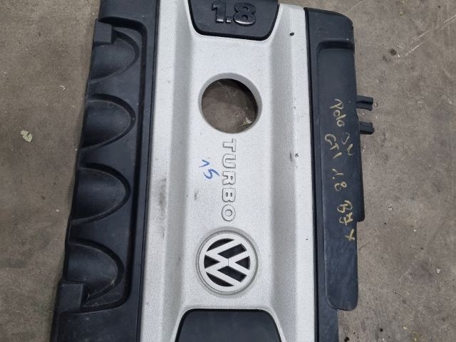 bontott VW POLO IV Felső Motorburkolat