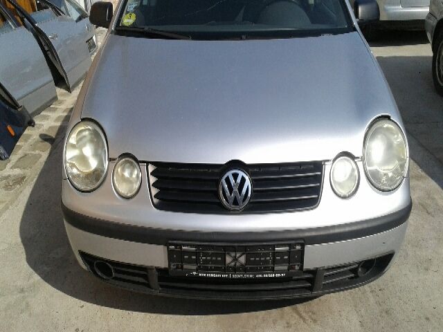 bontott VW POLO IV Bal első Csonkállvány Kerékaggyal