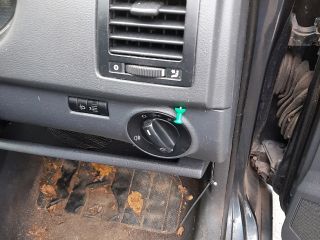 bontott VW POLO IV Bal első Csonkállvány Kerékaggyal