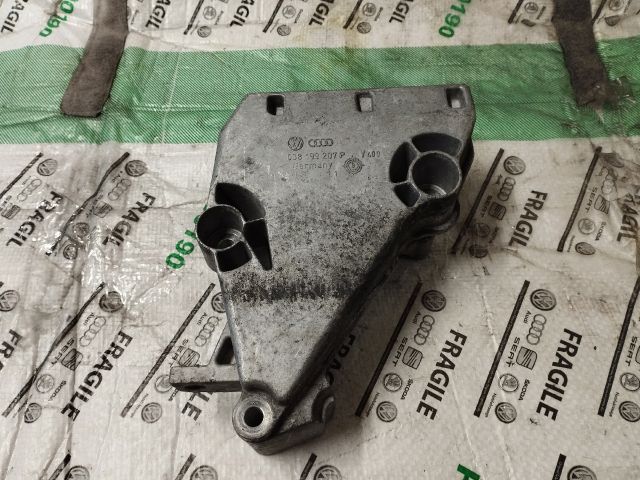 bontott VW POLO IV Motor Tartó Bak (Fém)