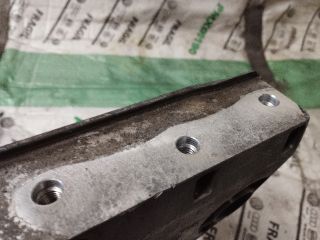 bontott VW POLO IV Motor Tartó Bak (Fém)