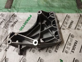 bontott VW POLO IV Motor Tartó Bak (Fém)
