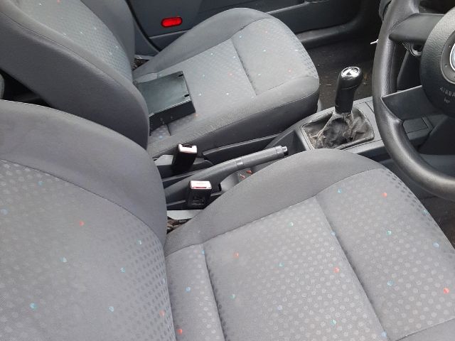 bontott VW POLO IV Váltó Kulissza