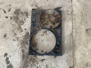 bontott VW POLO IV Hűtőventilátor Keret