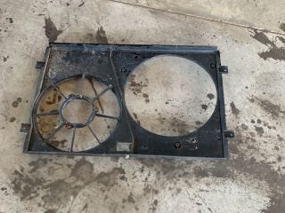 bontott VW POLO IV Hűtőventilátor Keret