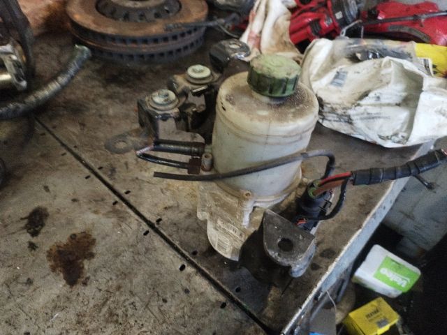 bontott VW POLO IV Kormányszervó Motor (Hidraulikus)