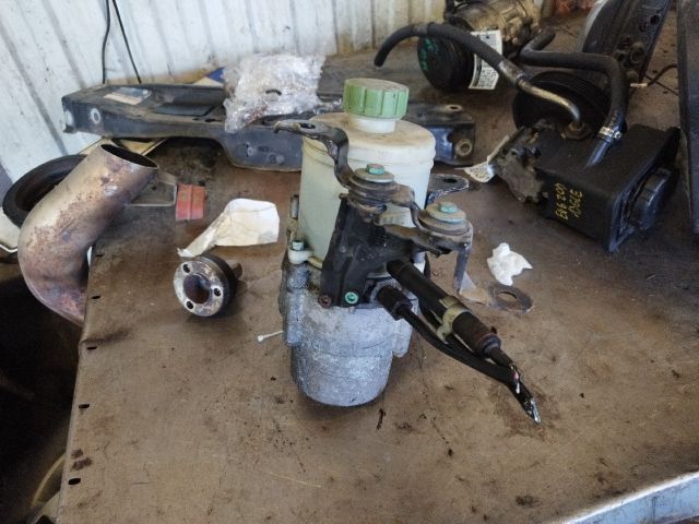 bontott VW POLO IV Kormányszervó Motor (Hidraulikus)