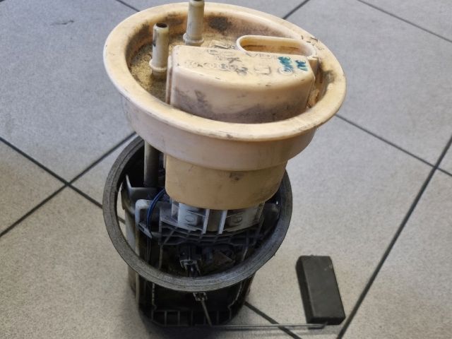 bontott VW POLO IV Üzemanyag Szivattyú