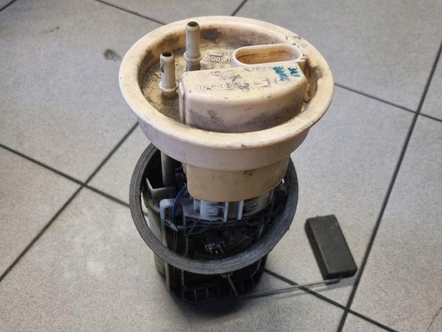 bontott VW POLO IV Üzemanyag Szivattyú