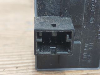 bontott VW POLO IV Ablakemelő Kapcsoló Négyes / Kettes