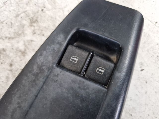 bontott VW POLO IV Ablakemelő Kapcsoló Négyes / Kettes