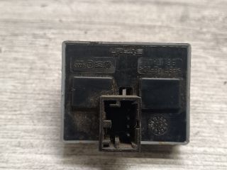 bontott VW POLO IV Ablakemelő Kapcsoló Négyes / Kettes